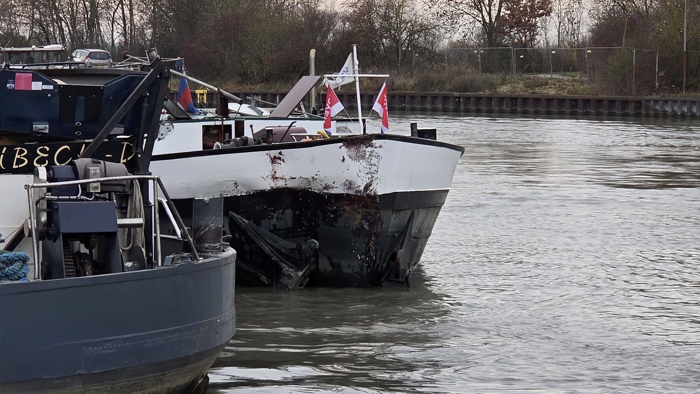 e8549c97 803f 4ac5 8e6d e7b831d6af0b 3