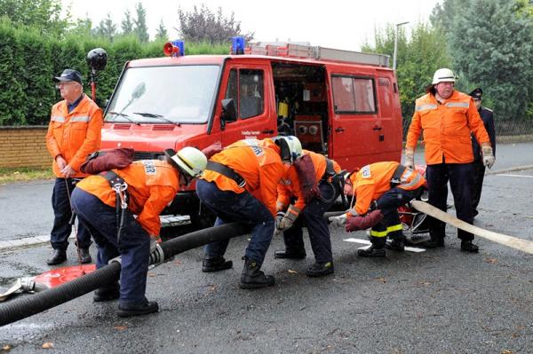 120826_kreisentscheid_feuerwehr-soeh1